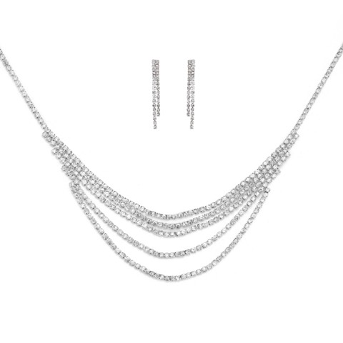 Why Rhinestone Necklace Sets Are a Must-Have in Rhinestone Fashion Jewelry