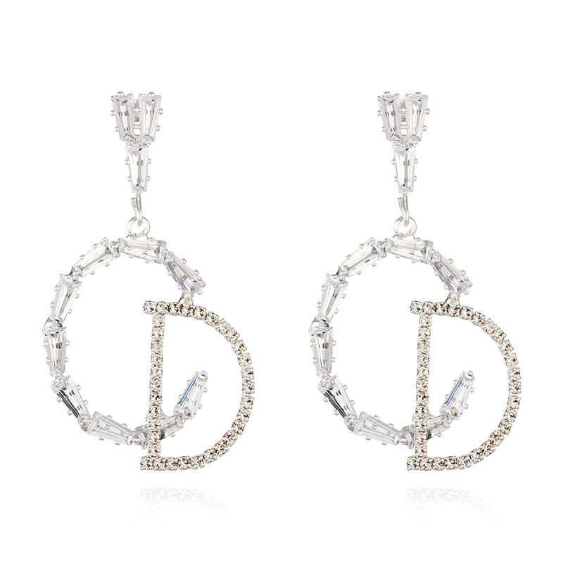 Accessories for Wearing: Earrings (Part 1)