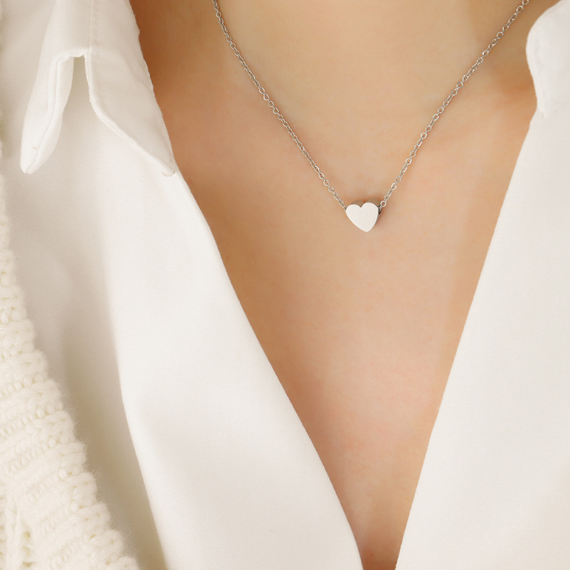Sliver Plating Mini Heart Pendant Necklace Cheap Jewelry Wholesale